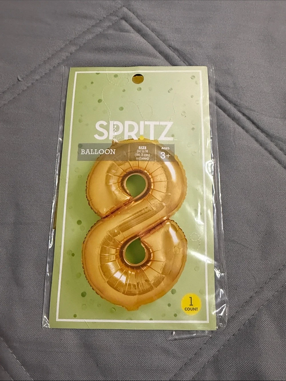 Number 8 Foil Balloon and Candle Mini Bundle